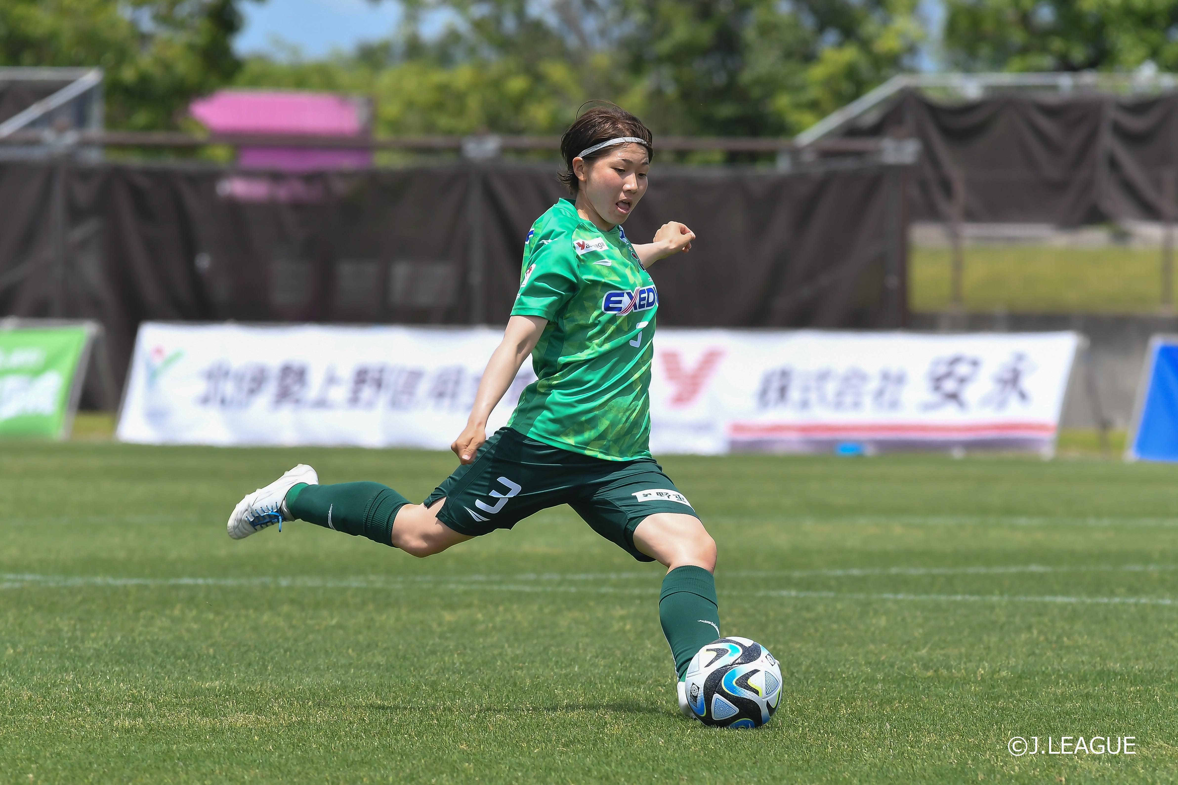 伊賀 秦美結_©J.LEAGUE.JPG