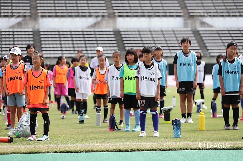 写真：サッカーを楽しむ